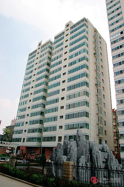 山醫大二院高層住宅